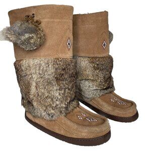 MANITOBAH MUKLUKS Snowy Owl Fur Boot Sz 8 Oak Brown Beaded Moccasin Boots